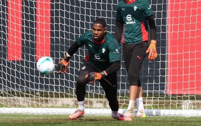 到目前为止, 莫雷托首先